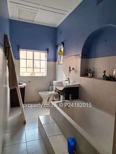 QUINNINGTON ,HELENSVALE $420k