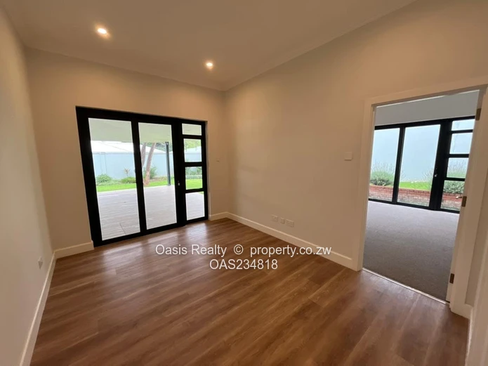 Modern Executive Townhouse - Luxury Living Redefined