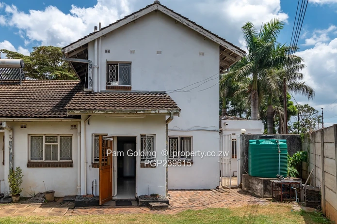 Spacious 3 Bedroom Duplex Flat