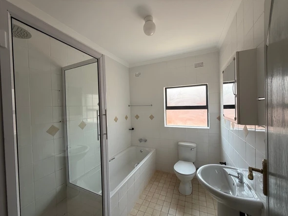 3 Unit Townhouse Complex