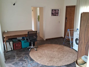 3 Bedroom Flat & Apartment