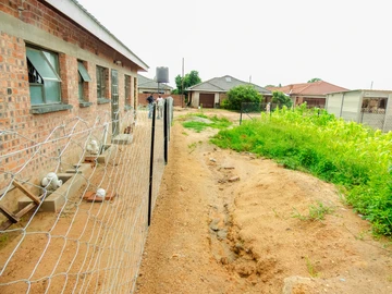 Stands & Residential Land