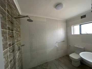 6 Unit Townhouse Complex