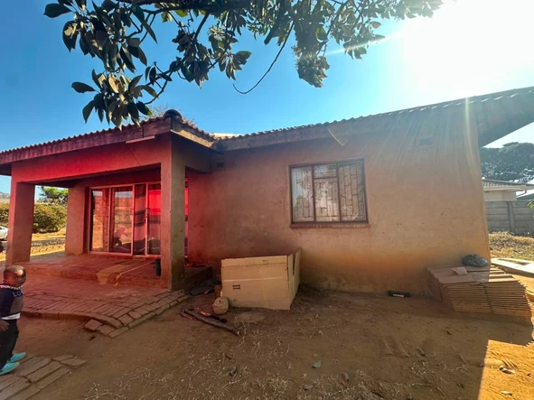 2 Bedroom House