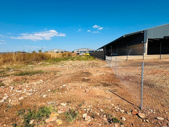Commercial & Industrial Land
