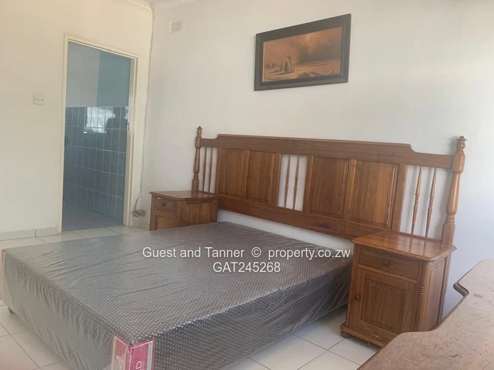  6-Bedroom House For Sale In Old Marlborough