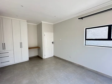 2 Bedroom Garden Flat