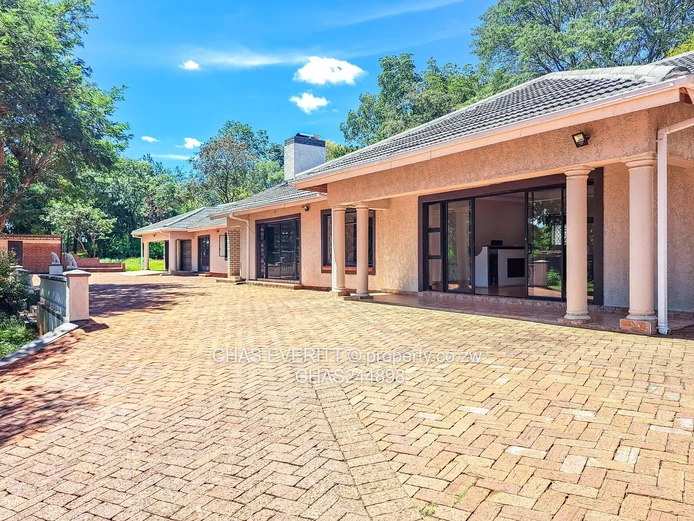 Four Bedroomed House In Greystone Park 