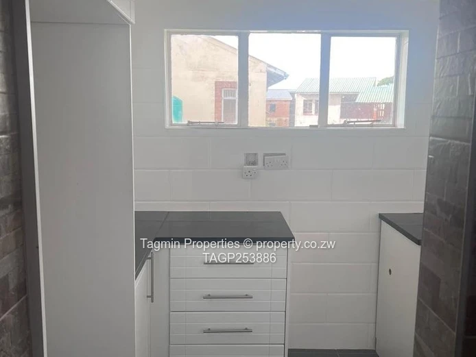 flat in Zimre Park.  Ruwa. $55k