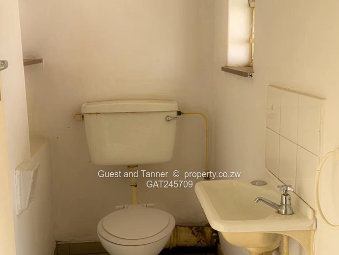 Upper Avenues - Duplex For Sale