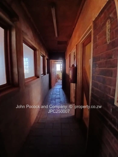 Prime Property in Steeldale - Office, Warehouse, and Workshop Space!