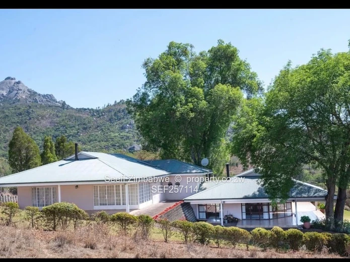 Fully Furnished Nyanga Retreat for Sale- 6188m²  Plot with House