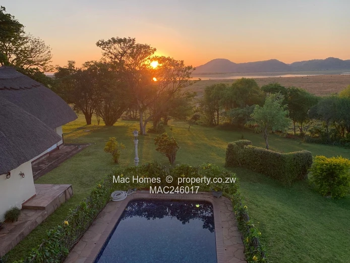 Charara 5 Bedroom Kariba Resort Property For Sale