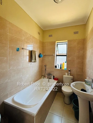 1 bed Apartment to Rent, Meyrick Park