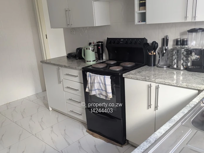 Westlea 2 bedroom cluster apartment to rent 