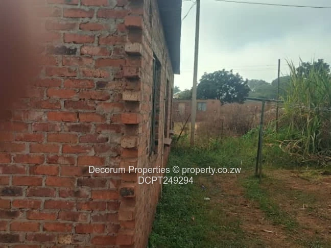 ?? *Fontaine Bleau House for Sale – US$41,000*