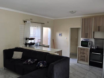 2 Bedroom Garden Flat