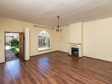 3 Bedroom Garden Flat