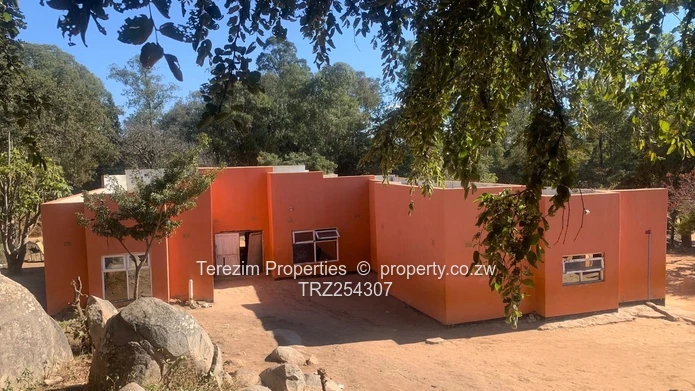 Prime Investment Property For Sale In Marondera Lendyview Park
