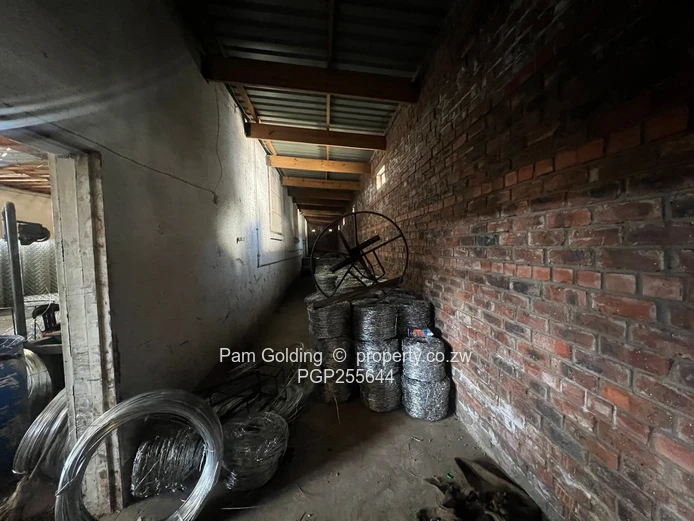 Lobengula Close