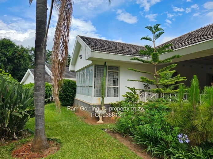 Elegant Well-maintained Family Residence (Sole Mandate)