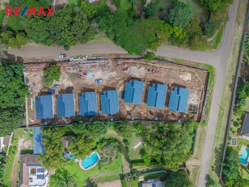 3 Bedroom Townhouse Complex