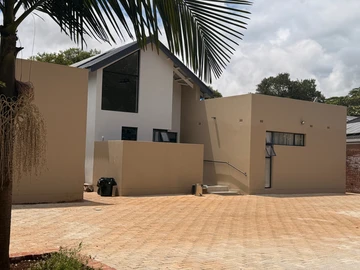 2 Unit Townhouse Complex