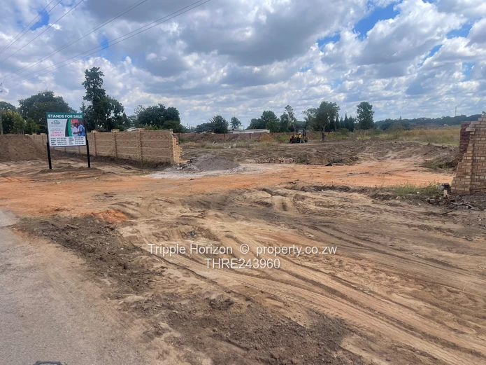 Greendale 530 m² Stand — Main Road Frontage, Municipal Water & Sewer