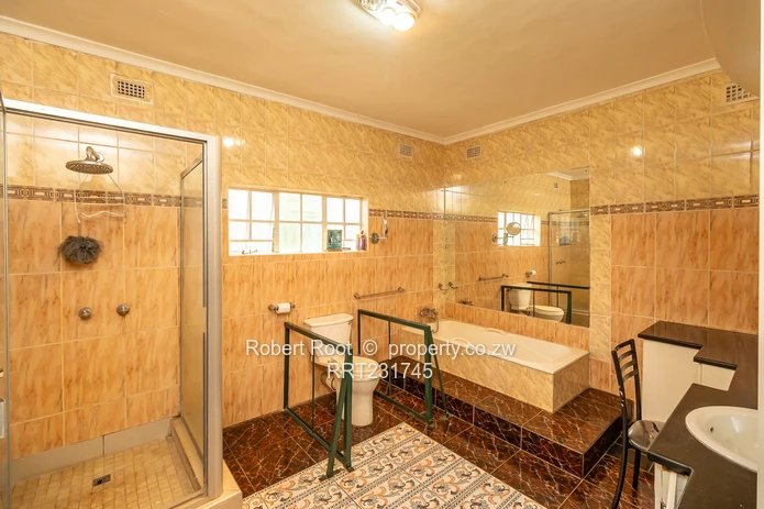 Prime office space along Ascot Road Avondale West!