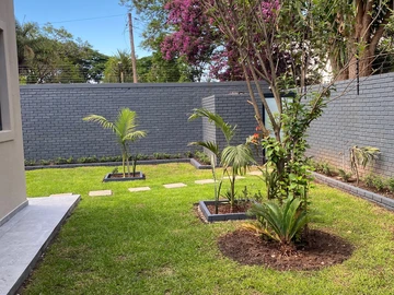 4 Bedroom Garden Flat