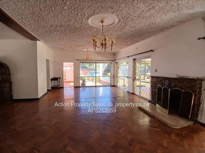 4 Bedroom House In Mount Pleasant! 
