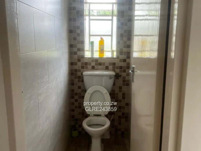 Avonlea 3-Bed Home: Borehole, Tiled Roof & Garden