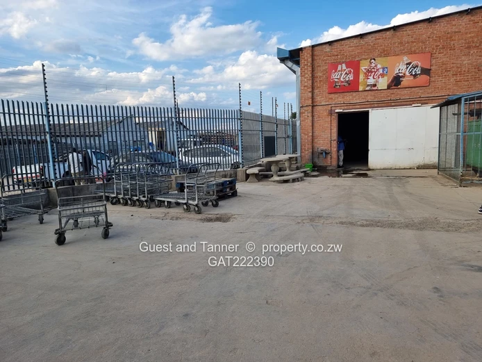  Industrial Property For Sale in Thorngrove, Bulawayo
