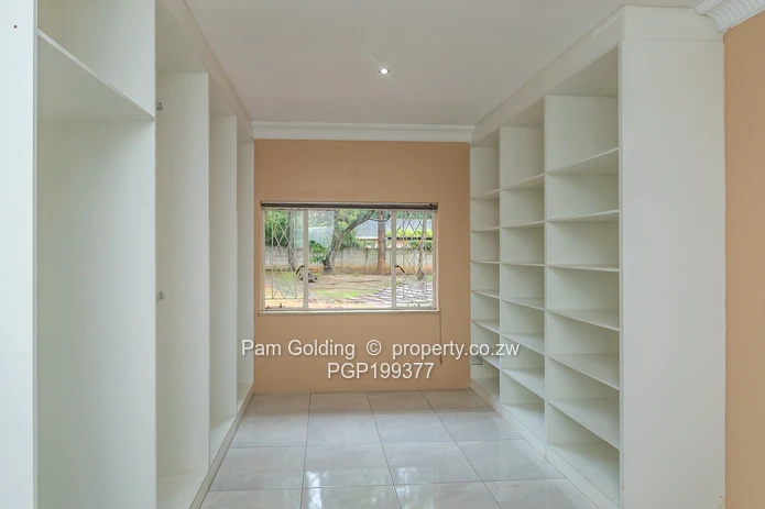 Modern Family Home In Prime Location !!!!!