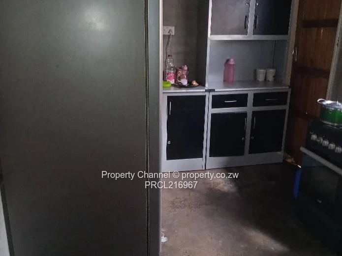 Charming 3-Bedroom House in Senga, Gweru Awaits You!