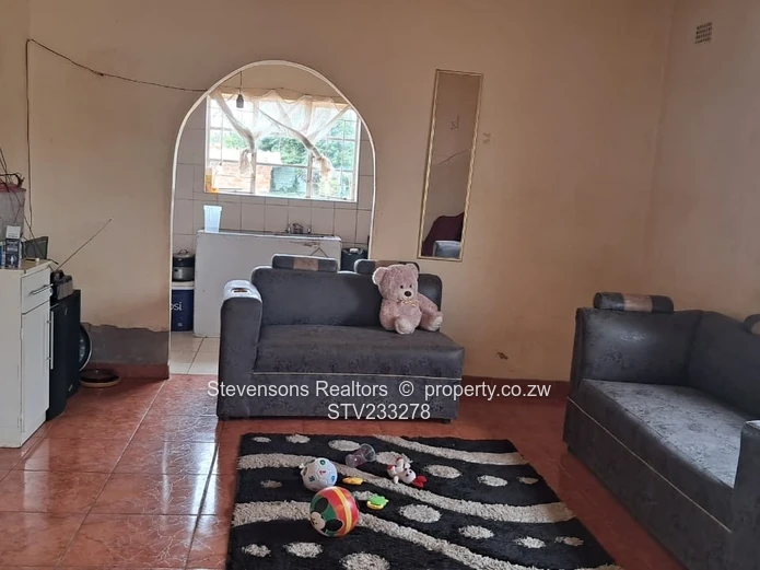 Prime stand with Cottage in Galloway Park, Norton 