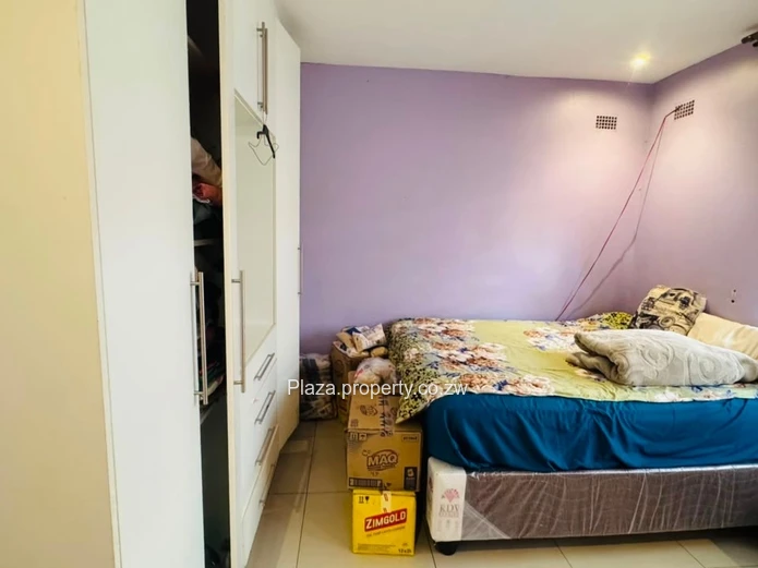 Modern 4-Bedroom Family Home For Sale In Madokero (Sole Mandate)