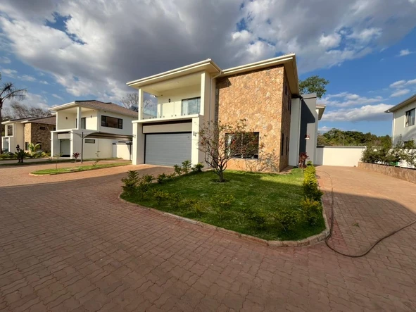 5 Bedroom Townhouse Complex