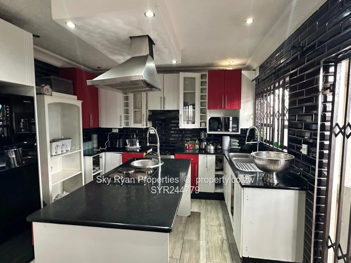 Madokero House For Sale