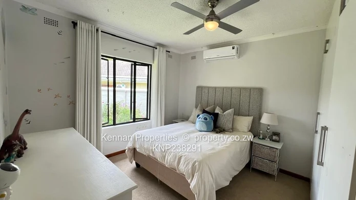 Stunning partly double storey home in Borrowdale Brooke Golf Estate overlooking the 18th Fairway. 