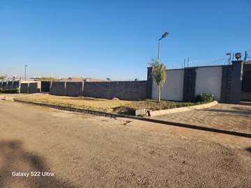 Stands & Residential Land