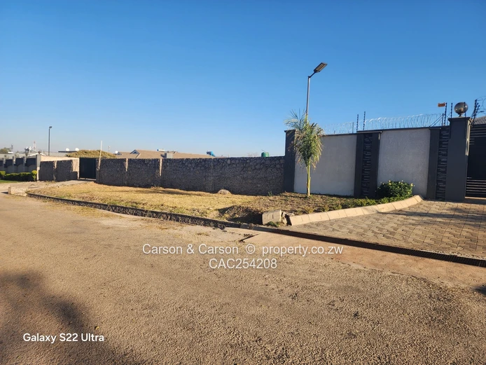 2000m² Waterfalls Stand — Tarred Main Road, Walled Plot