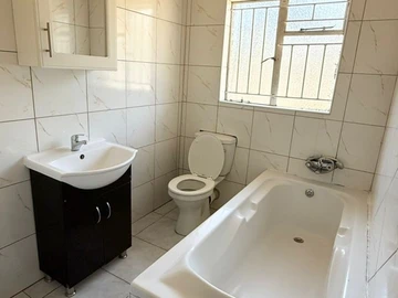 2 Bedroom Cottage