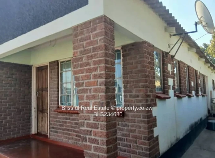 Chitungwiza Unit C House for Sale