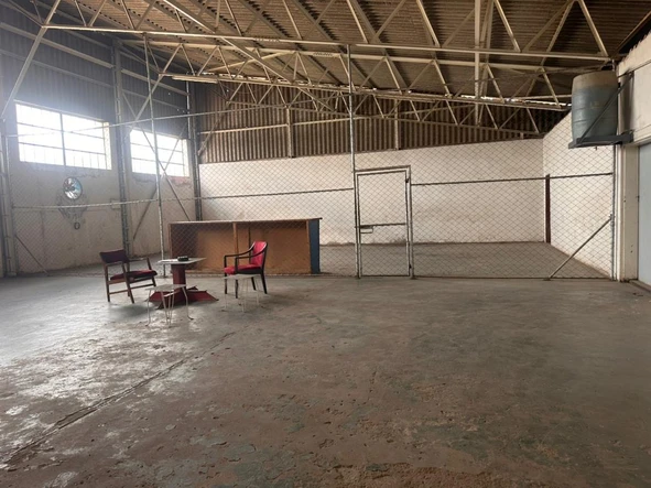 Commercial & Industrial Land