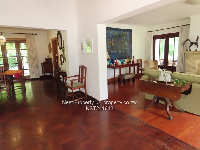 Exclusive Location in Highlands!