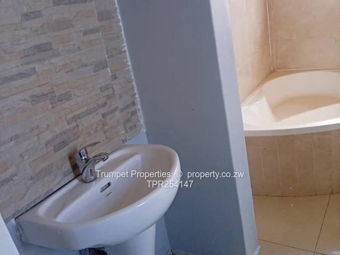 4-Bed Budiriro House — Borehole, Council cession
