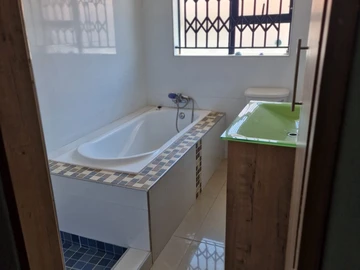 4 Bedroom Townhouse Complex