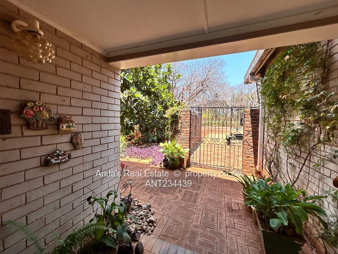 Executive home with a Traditional Twist