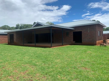 4 Unit Townhouse Complex